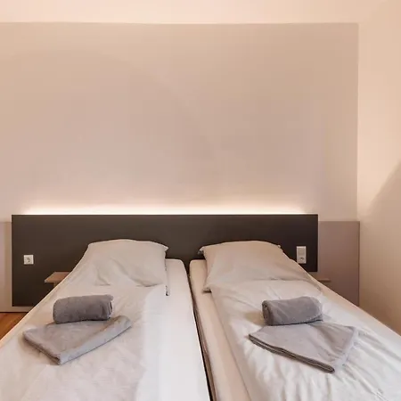 Glueck Auf Dueppelstrasse 公寓