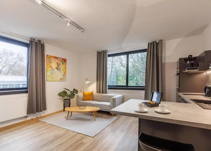 Glueck Auf Dueppelstrasse * Oberhausen (North Rhine-Westphalia)